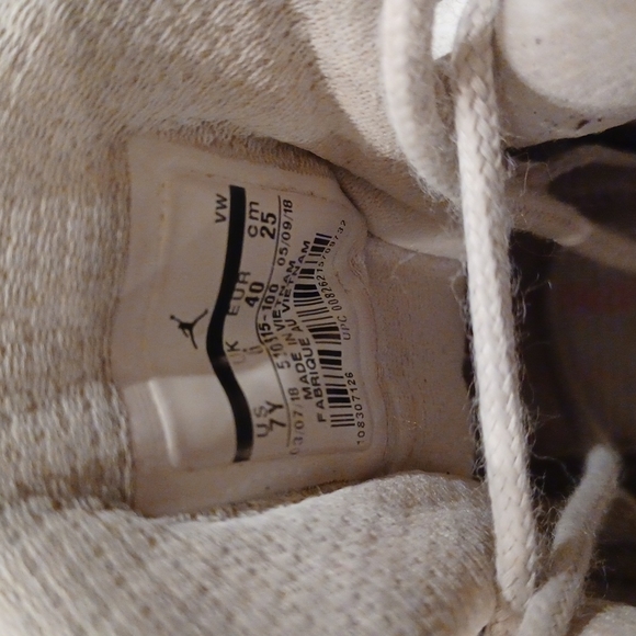 Jordan Retro 12s - Picture 10 of 10